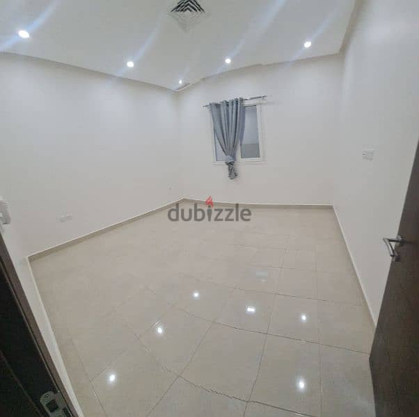 very nice super clean villa flat in Mangaf 4