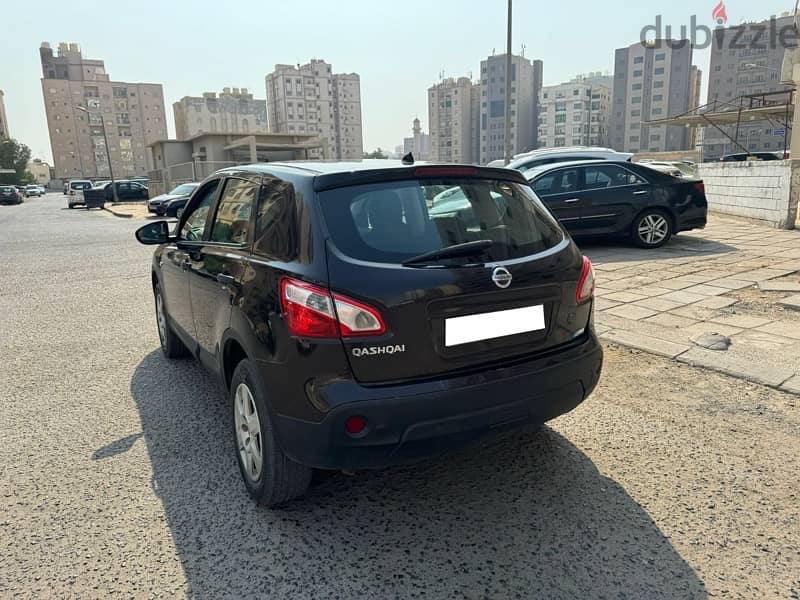 Nissan Qashqai 2012 3