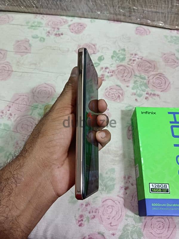 Exchange Infinix hot 30 5g 8gb 128gb leather back  under warrenty 1