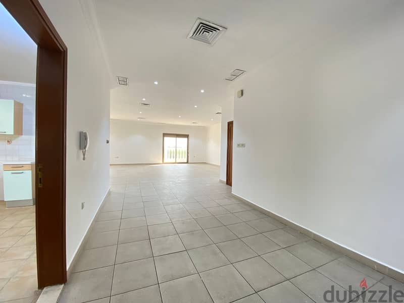 4 Bedroom Floor in Salwa 4