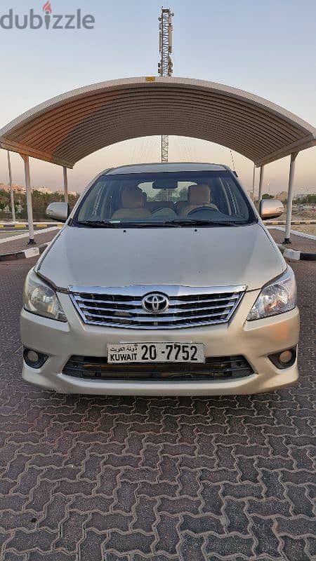 Toyota Innova 2012 2