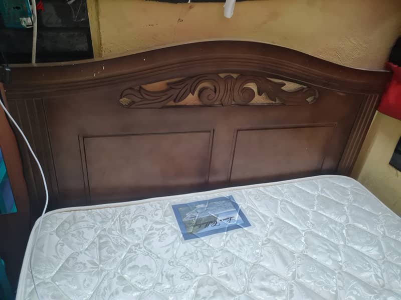 King size Cot and mattresses for sale 1