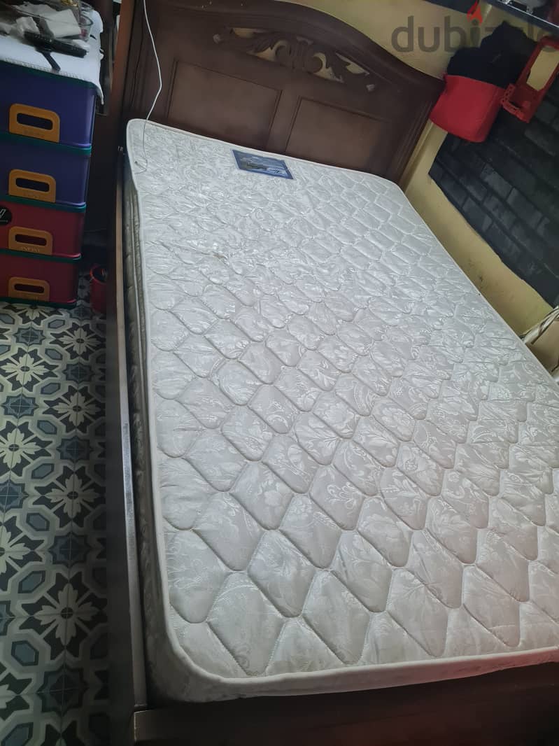 King size Cot and mattresses for sale 2