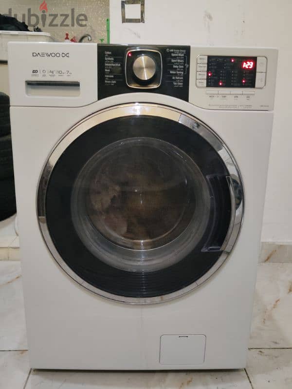 I'M SELLING MY WASHING MACHINE 0