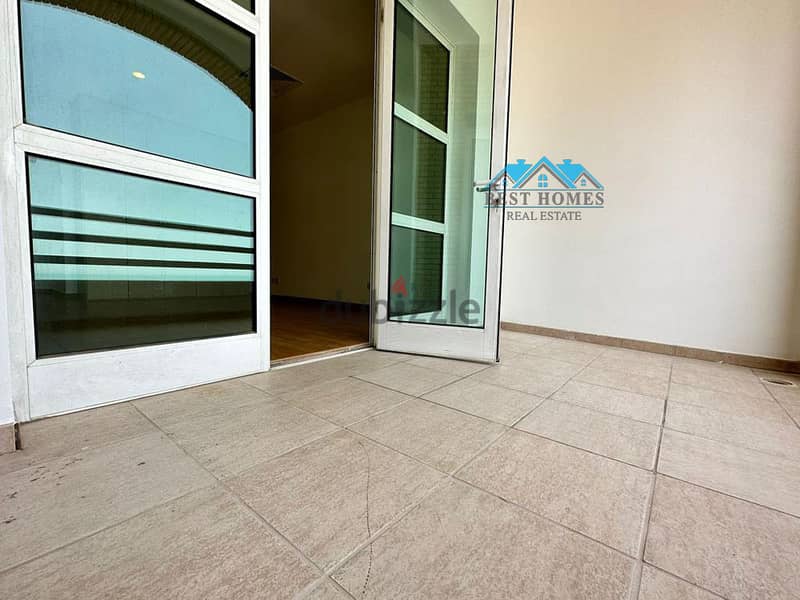 Spacious 3 Bedrooms Apartment in Shaab Al Bahri 2