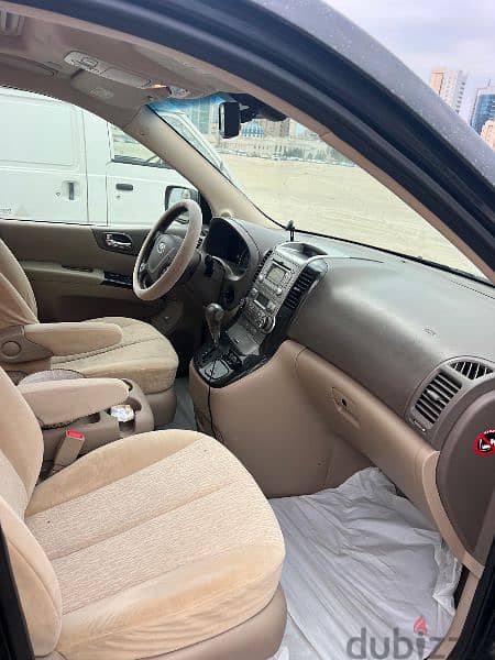 Kia Carnival 2014 0