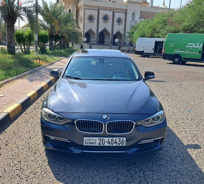 BMW 320i - 2013 Grey 1