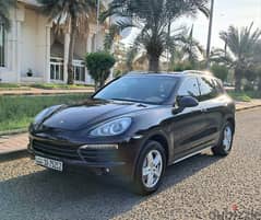 Porsche Cayenne S - 2012 0