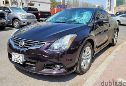 Nissan Altima 2010