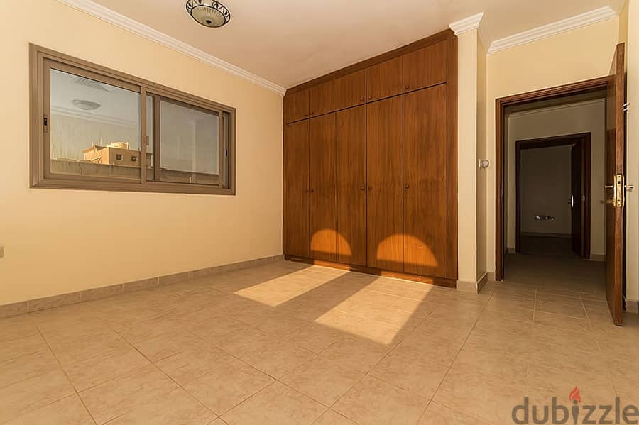 Salwa – Spacious, Four Bedroom Apartment W/pool 3