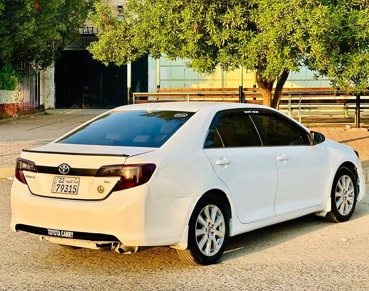 Toyota Camry 2014 5