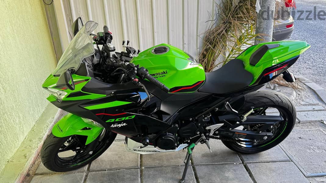 Kawasaki ninja 2022 sport 400cc, 2 cylinders 1