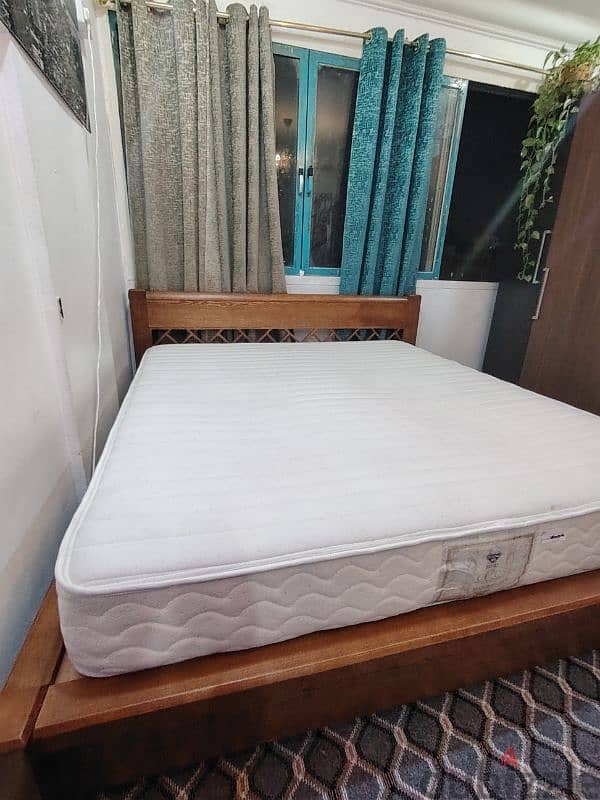 ON SALE pure URGENT SALE wooden bed with mattress from spring air 6