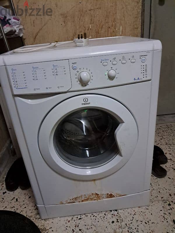 Indesit Fully  Automatic Washing Machine  6kg Working perfect 3