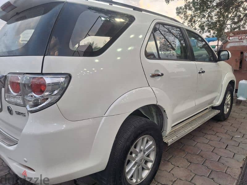 Toyota Fortuner 2013 FAMILY USED URGENT SALE 2