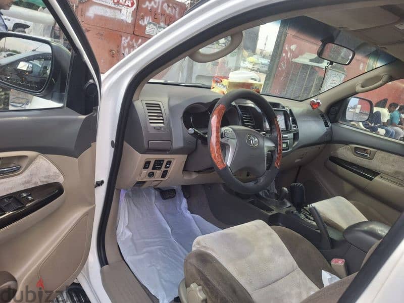 Toyota Fortuner 2013 FAMILY USED URGENT SALE 5