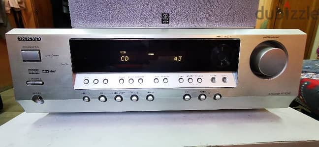 onkyo avr resiver 5.1 chenals v good working condition