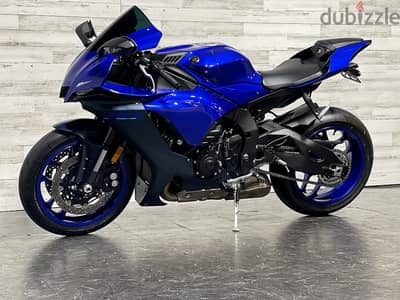 2023 Yamaha R1  (+97466574363)