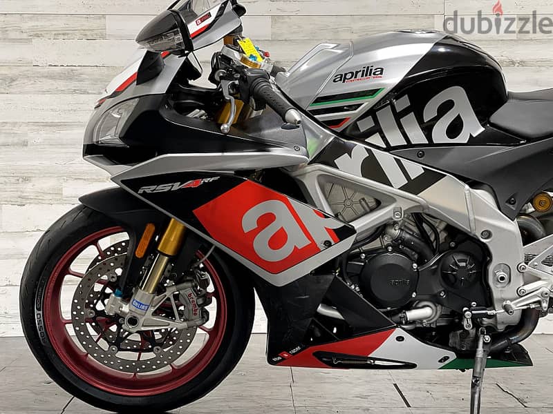 2016 Aprilia RSV4 RF Factory +974 66574363 0