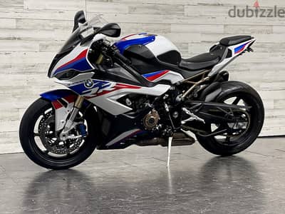 2022 BMW S1000RR   (+97466574363)