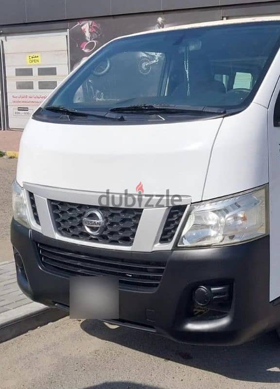 Nissan Urvan 2016 3