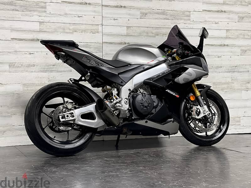 2021 Aprilia RSV4 (+971 52 300 8603) 6