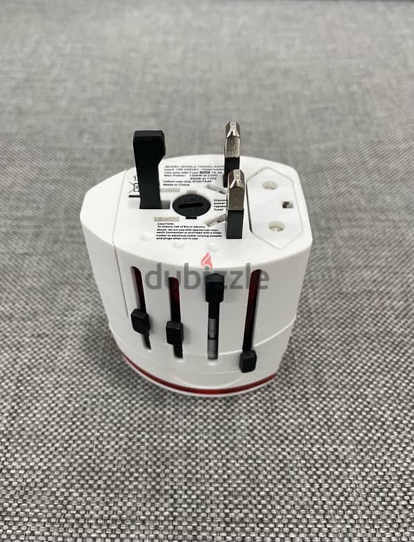 Travel Adapter Fast Charging for Samsung and iPhone Cellphones 7