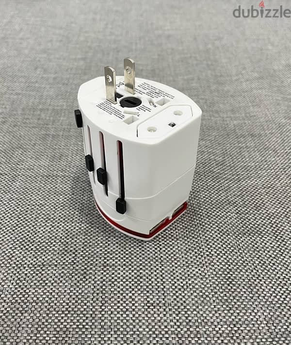 Travel Adapter Fast Charging for Samsung and iPhone Cellphones 8