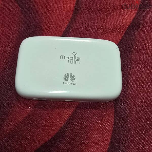 Huawei Wifi Router 4G+ (Only STC/Viva Sim) 1