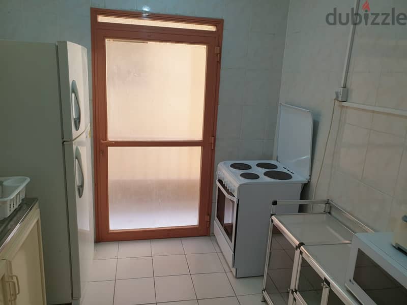 Flat for rent in Fintas 6