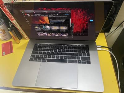 MACBOOK PRO 2017 16GB GB RAM 512SSD