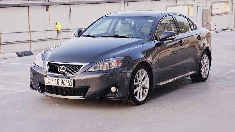 Lexus IS-Series 2011 4