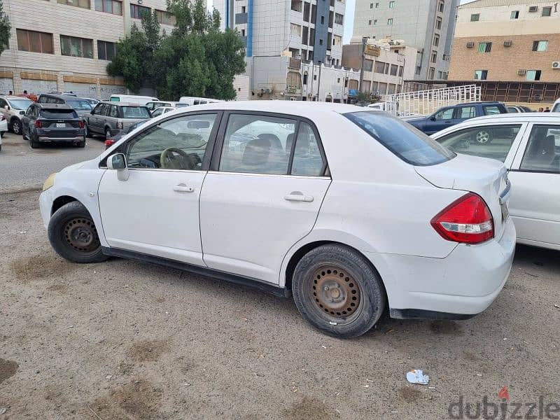 Nissan Tiida 2008 0