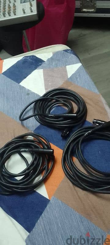 fender Xlr 3 cable. 3 meters . 2