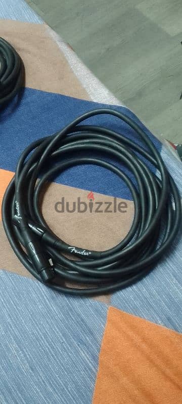 fender Xlr 3 cable. 3 meters . 4