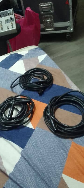 fender Xlr 3 cable. 3 meters . 5