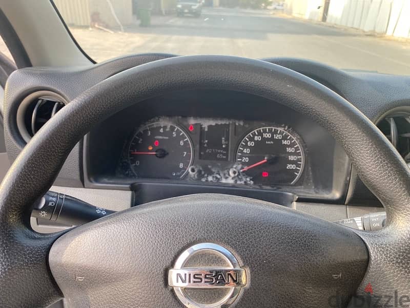 Nissan Van 2015 5