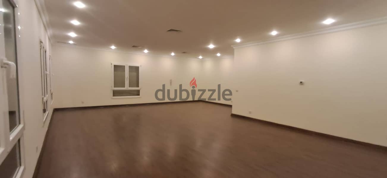 3 Bedroom Floor in Zahra 4