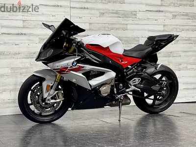 2018 BMW S1000RR    (+97466574363)