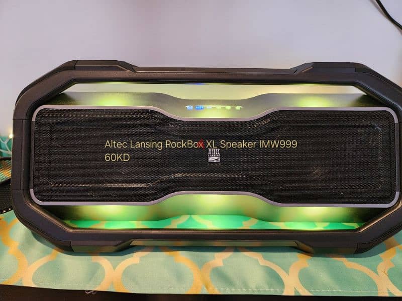 Altec Lansing RockBox XL Bluetooth Speaker 4