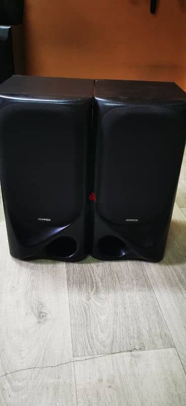 KenWood shel speaker 6 omd L an  R 2