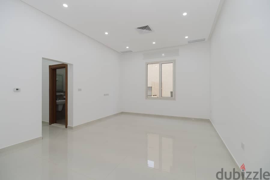 Salam – 450m2, unfurnished three master bedroom floor 7