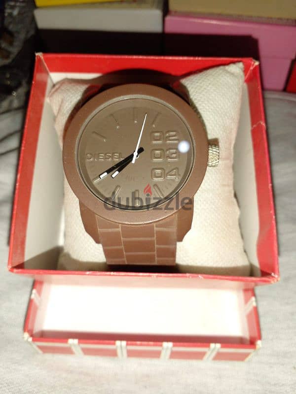 Watches in good condition 15