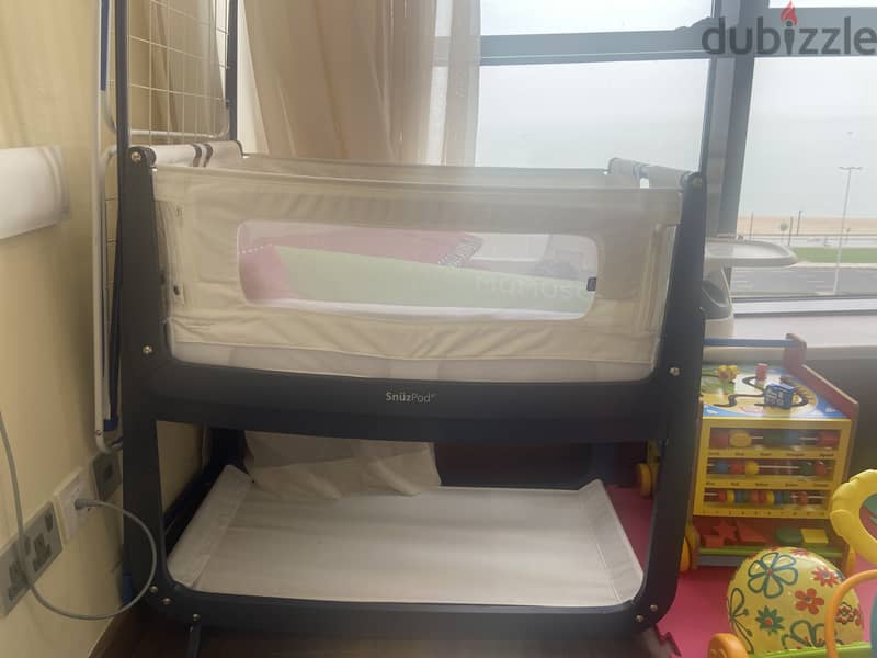 Bed -side crib (SnuzPod brand), excellent condition 0