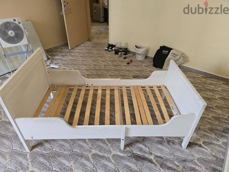 IKEA BED FOR CHILD-ADULT- ADJUSTABLE 3