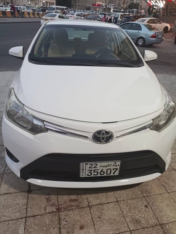 Toyota Yaris 2016 1