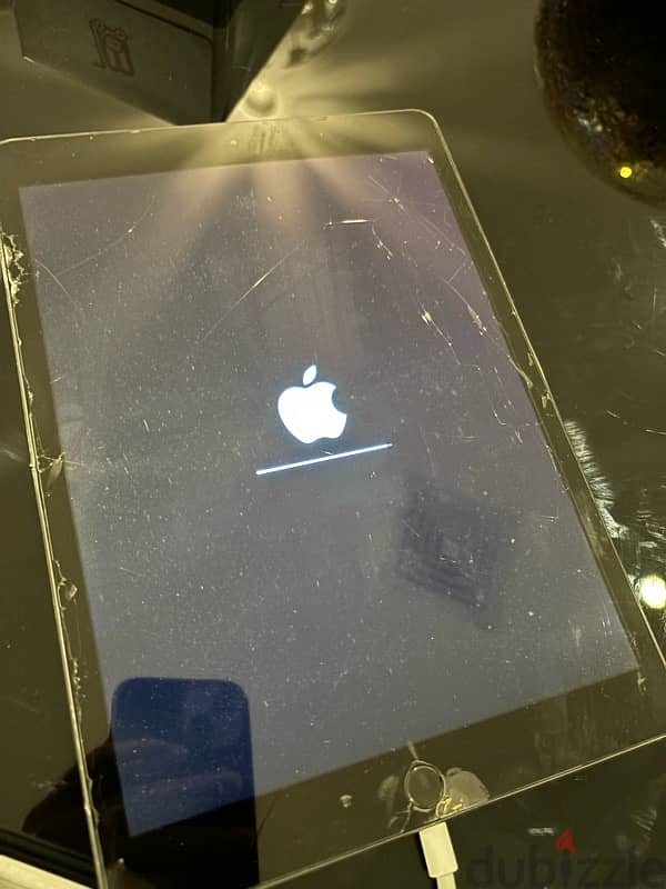 Apple iPad (7th Generation) - 128GB 2