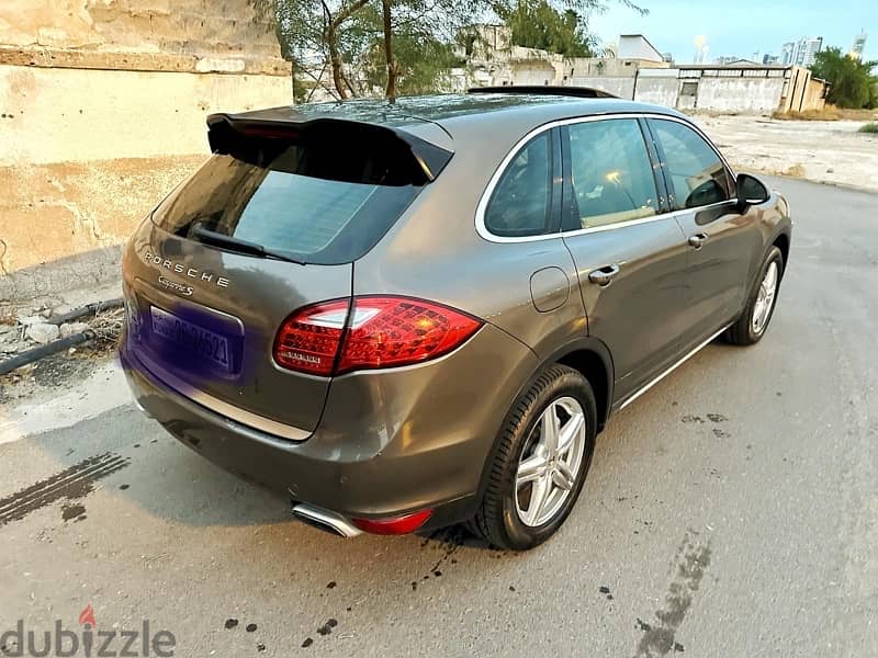 Porsche Cayenne S 2012 بورش كاين اس 13