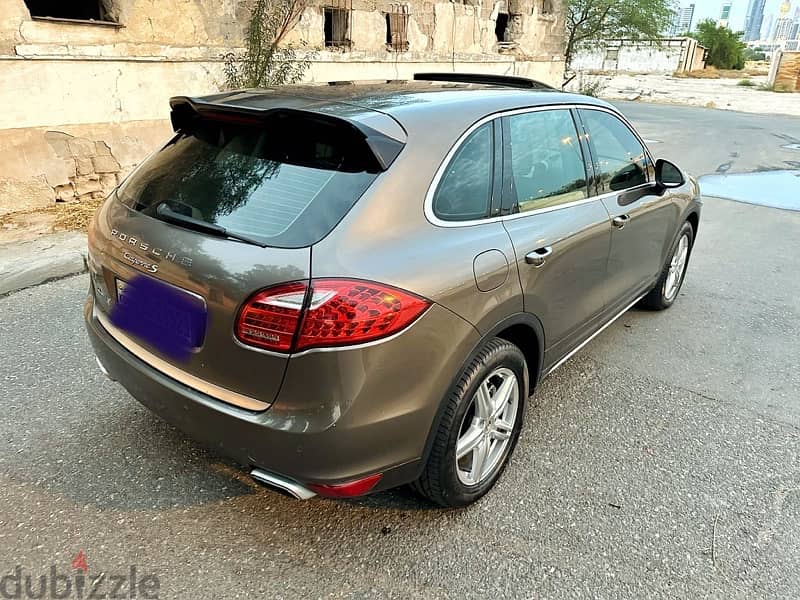 Porsche Cayenne S 2012 بورش كاين اس 15