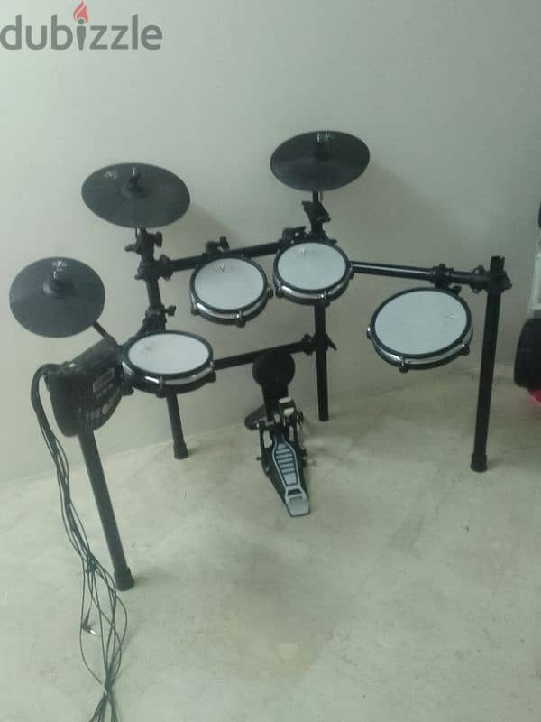 electric drum set. 1